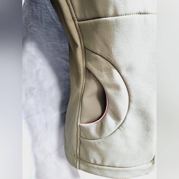Lululemon Vintage Softshell Jacket. Size 6. Olive.  Rare🌟 - Picture 10 of 15